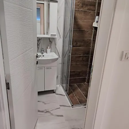 Mirna Obala Apartament *